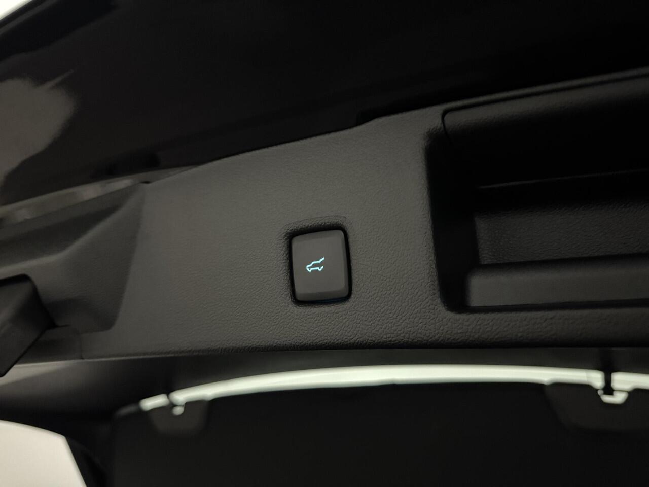 Ford KUGA 2.5 PHEV ST-Line X , AGR, Elek. trekhaak, All Season M+S banden