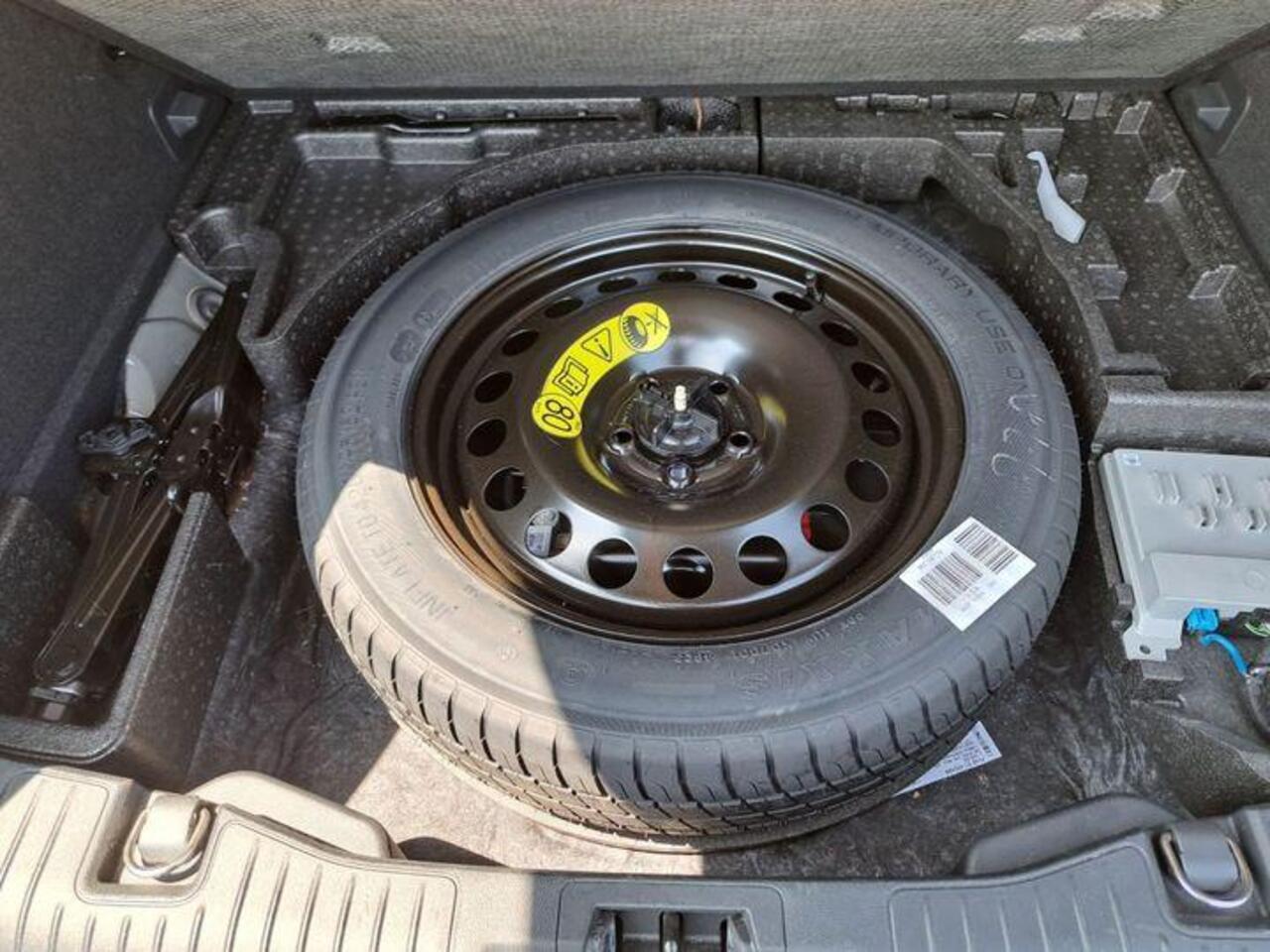 Ford KUGA 2.5 PHEV ST-Line X 243pk | Zuid | Driver Assistance Pack | Panorama dak | Winterpack | Technology Pack | 19 inch Licht metaal | 2.100kg Trekgewicht