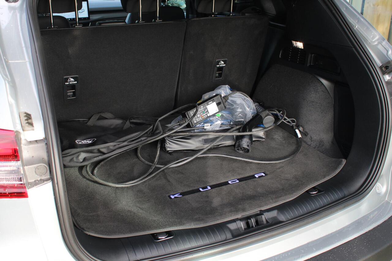 Ford KUGA 2.5 PHEV Active X 243pk | Driver Assistance Pack | Winterpack | Technology Pack | Panoramadak | All Season banden