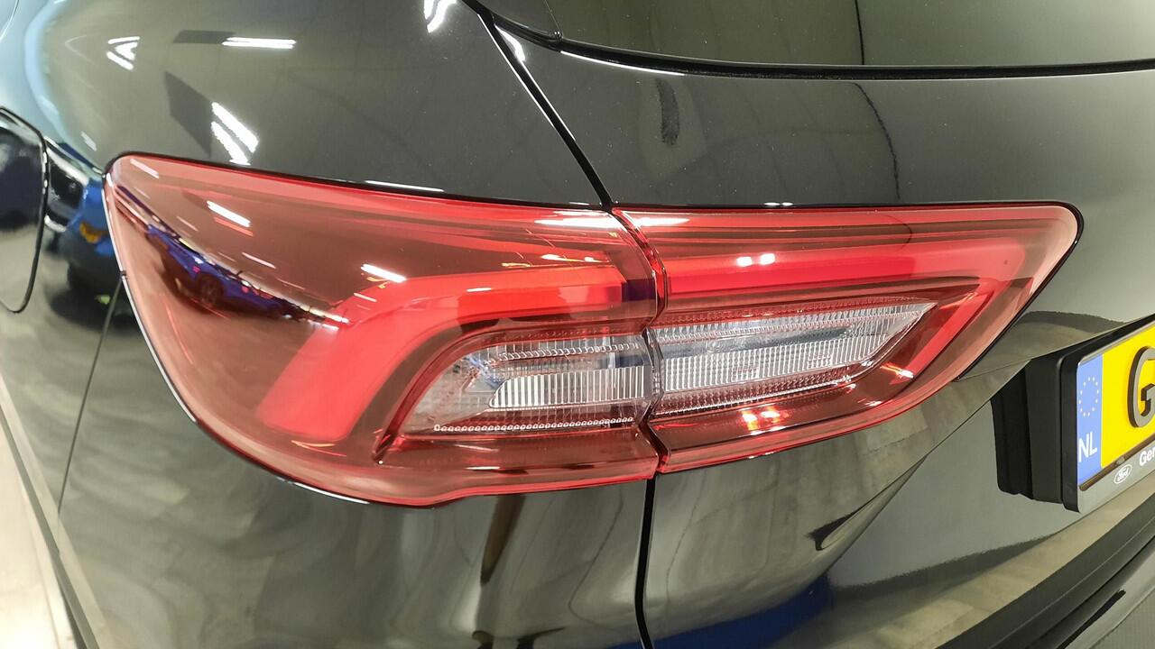 Ford KUGA 2.5 PHEV Titanium