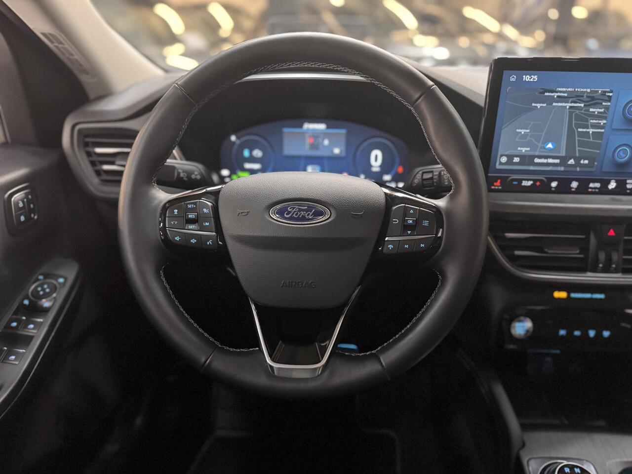 Ford KUGA 2.5 PHEV 243pk Active X Nieuw Model Full Options Panoramadak Garantie tot 24-9-2028/max. 100.000km