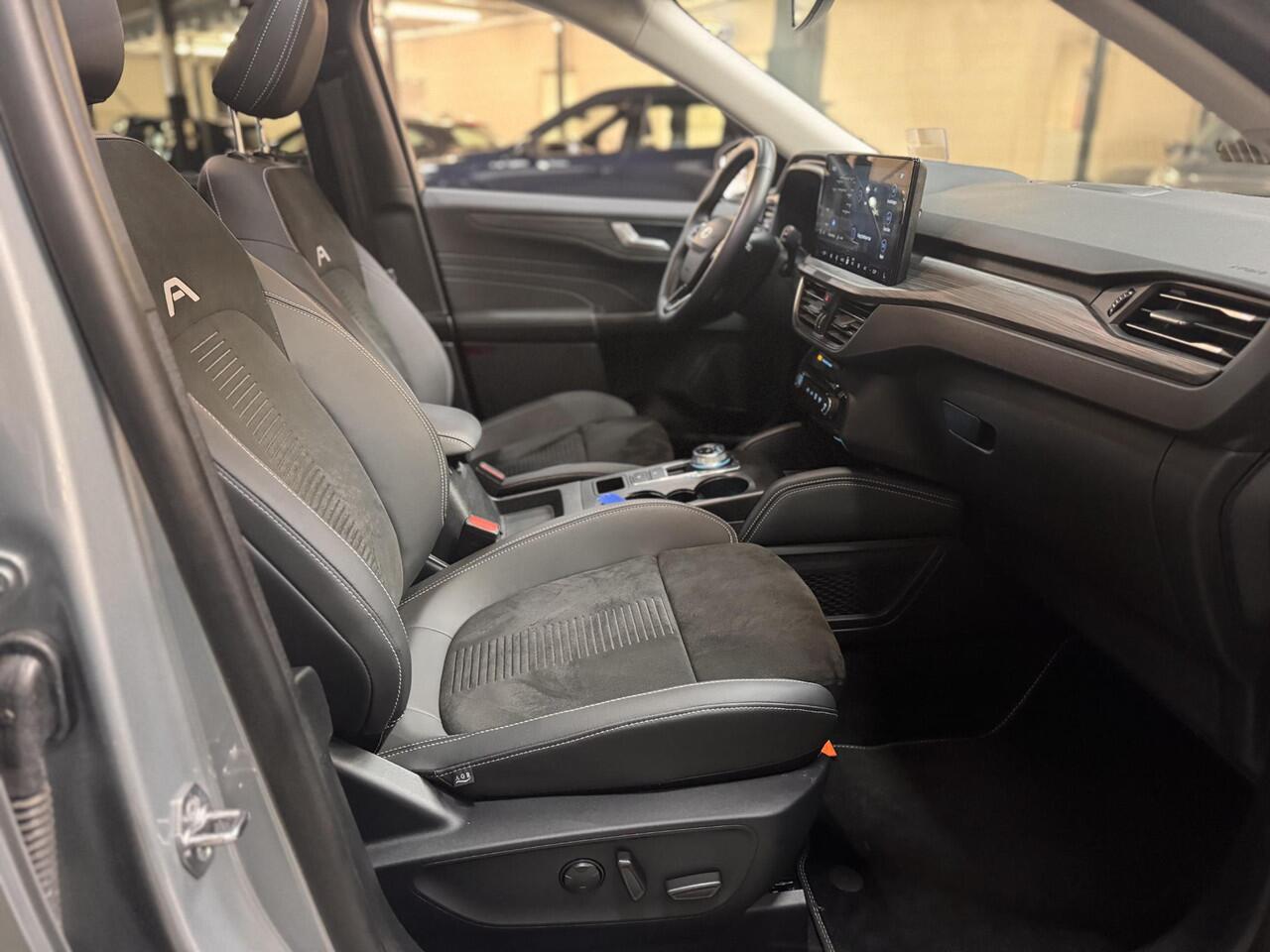 Ford KUGA 2.5 PHEV 243pk Active X Nieuw Model Full Options Panoramadak Garantie tot 24-9-2028/max. 100.000km