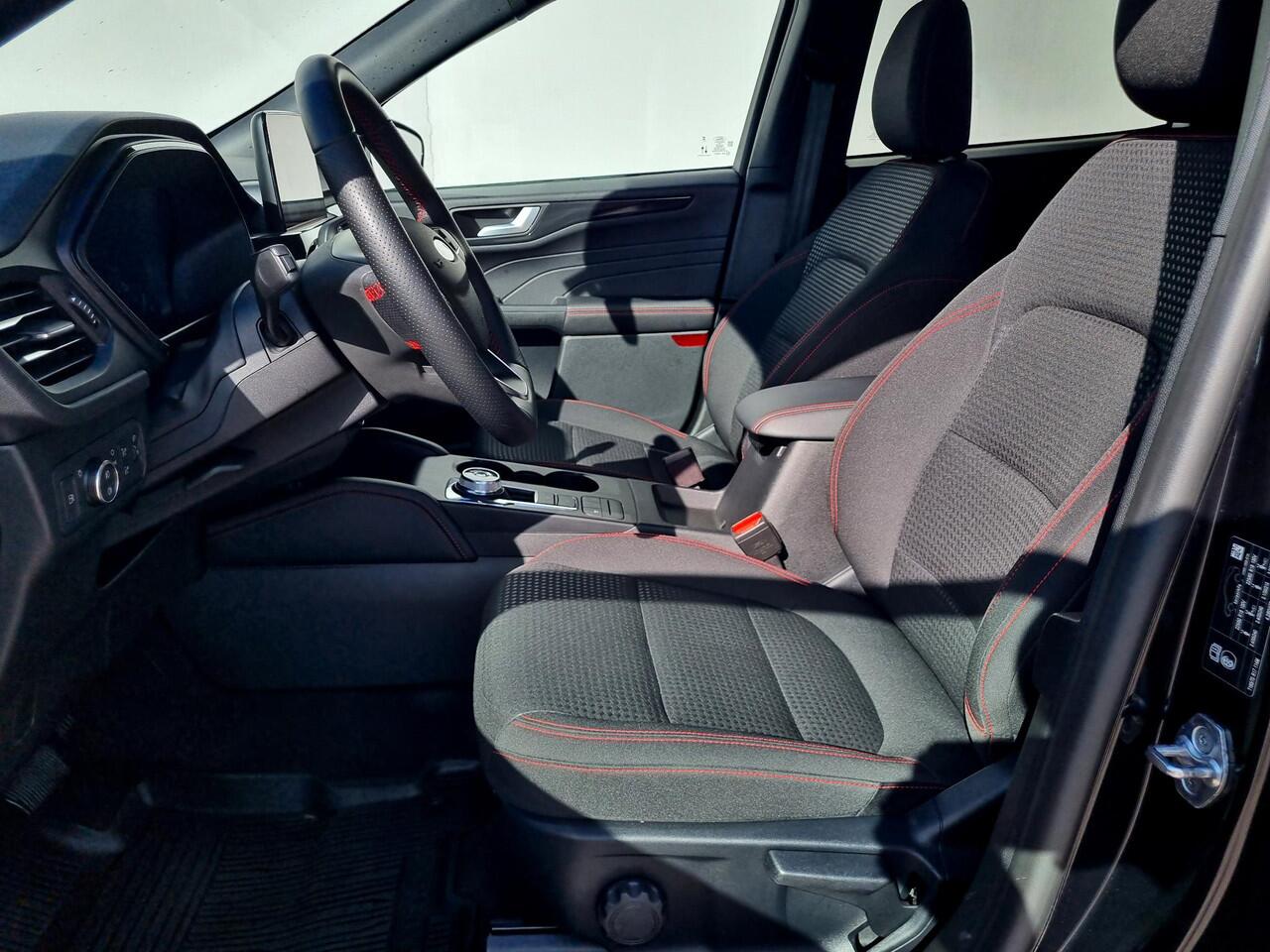 Ford KUGA 2.5 PHEV ST-Line Automaat / Winter Pack / Navigatie / Camera / Cruise Control / Stoelverwarming / Stuurverwarming