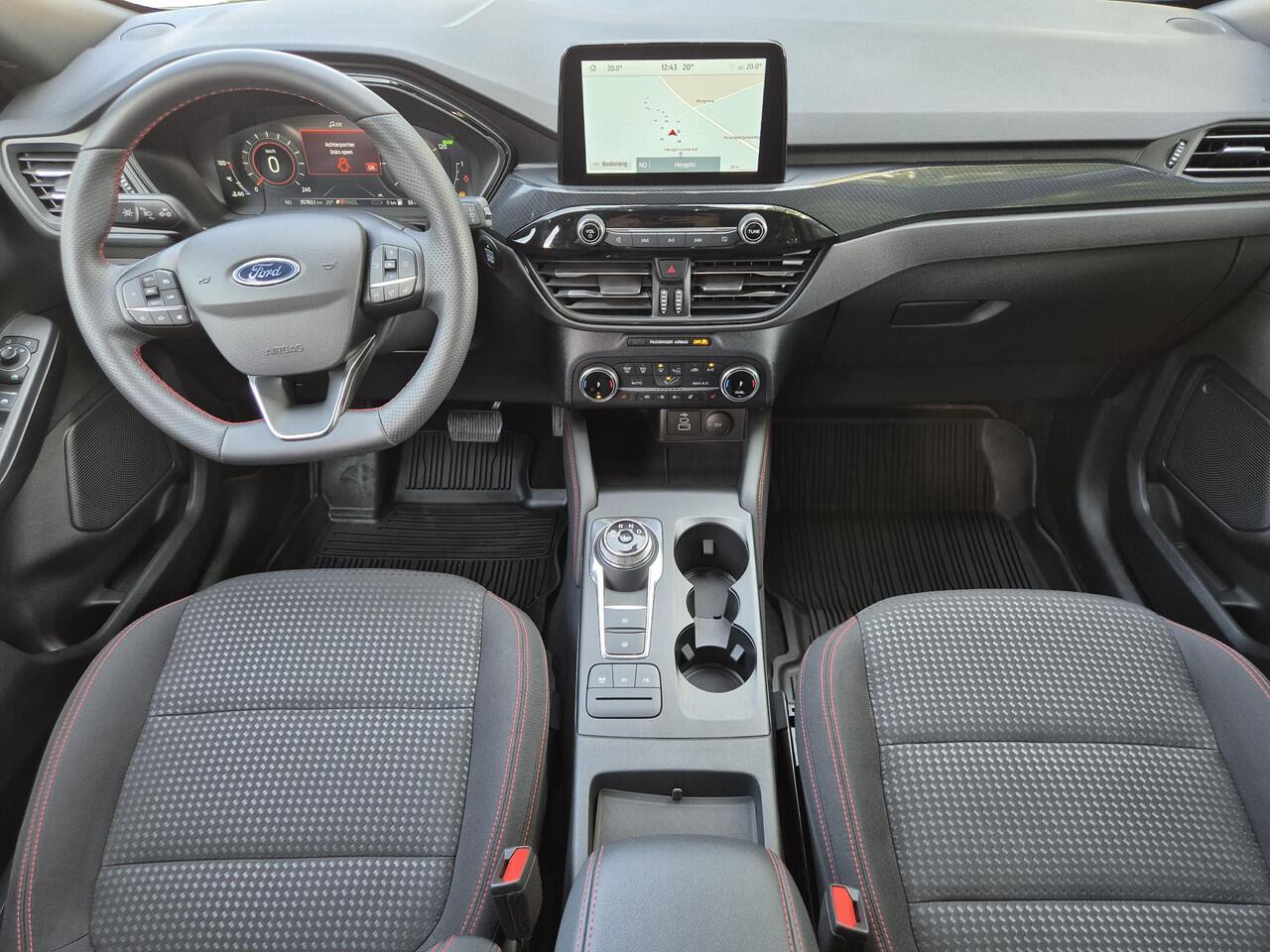 Ford KUGA 2.5 PHEV Plug-in ST-Line Automaat / Winter-pack / Apple Carplay Android Auto / Achteruitrijcamera / Stoel-, Stuur en achterbankverwarming / Climate control / Voorruit verwarming / Trekgewicht 1500 kg /