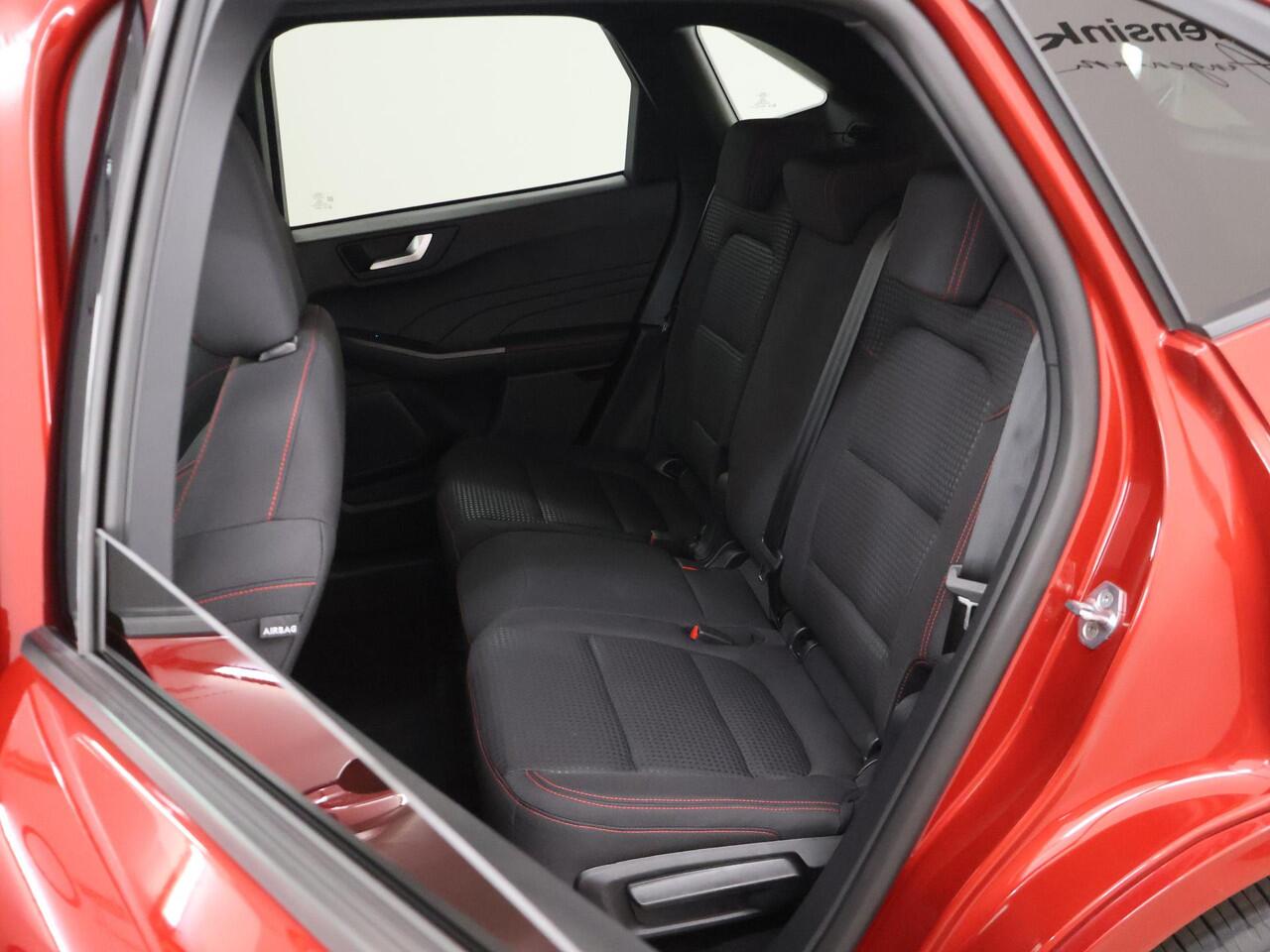 Ford KUGA 2.5 PHEV ST-Line | Winterpakket | Head-Up | Cruise control Adaptief | Navigatie |