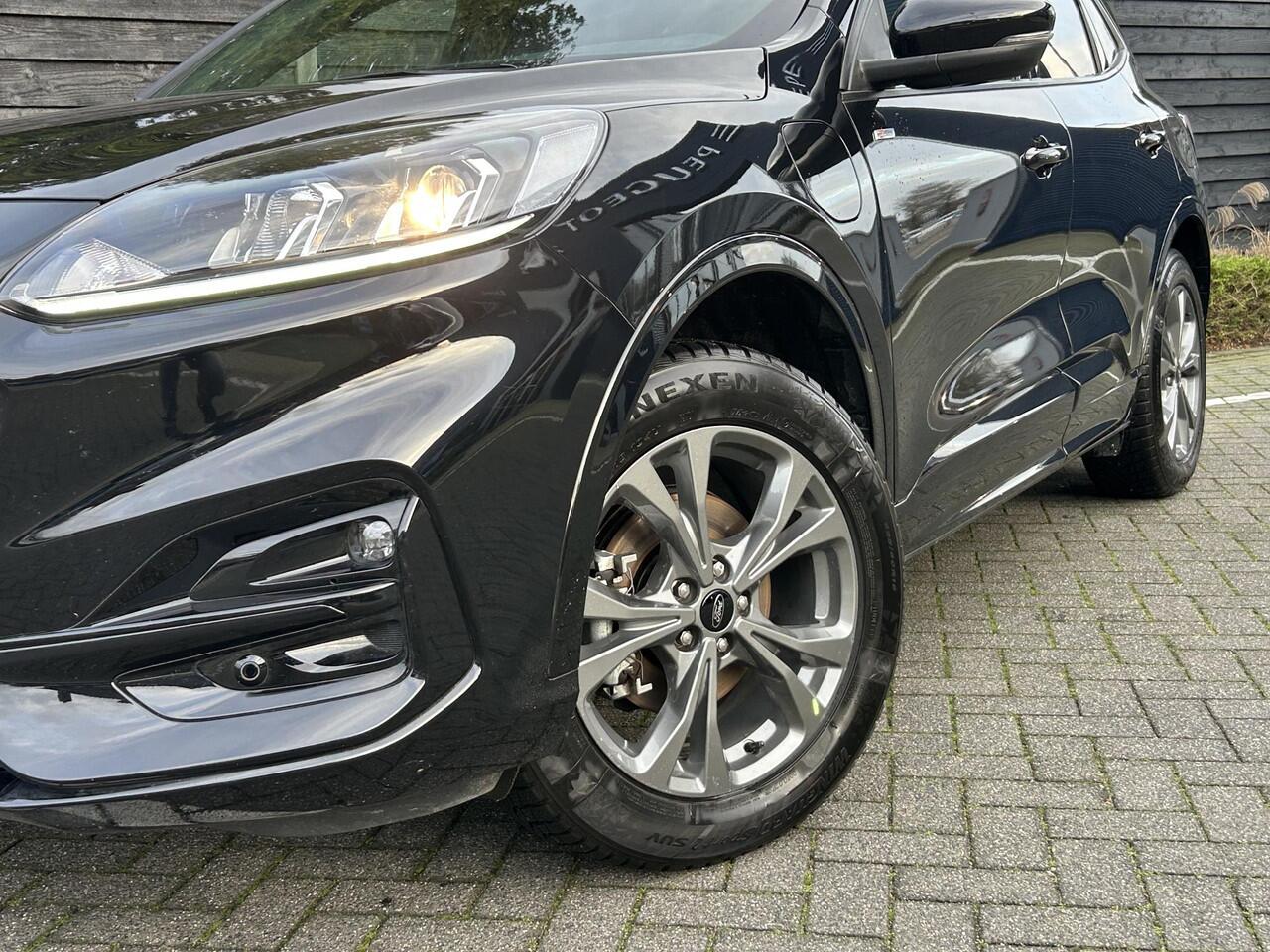 Ford KUGA 2.5 PHEV ST-Line 150PK Automaat Inclusief batterijtest, Navigatie, Achteruitrijcamera, Keyless, Elektrisch Schuif/Kantel Dak, Stoelverwarming, Trekhaak