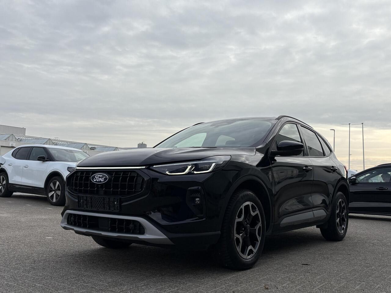 Ford KUGA 2.5 FHEV Active X 190pk | Driver Assistance Pack | Technology Pack | Panoramadak | All Weather Banden | Geen stekker nodig