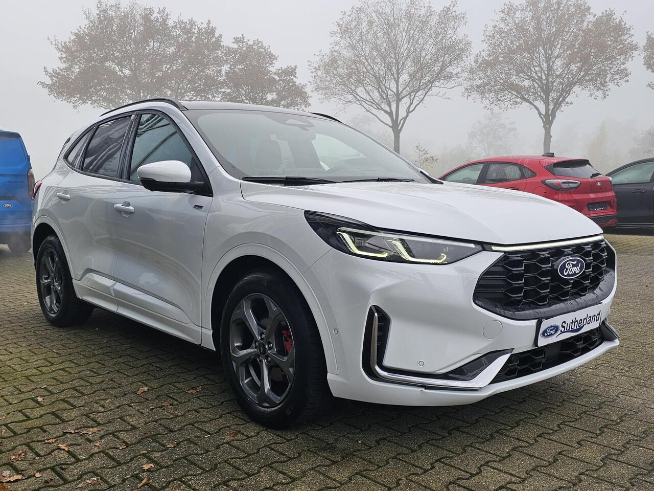 Ford KUGA 2.5 FHEV ST-Line X |190pk | Driver Assistance Pack | Winterpack | Panoramadak | Technology Pack | Geen Stekker nodig | All Season banden | Head up display etc.