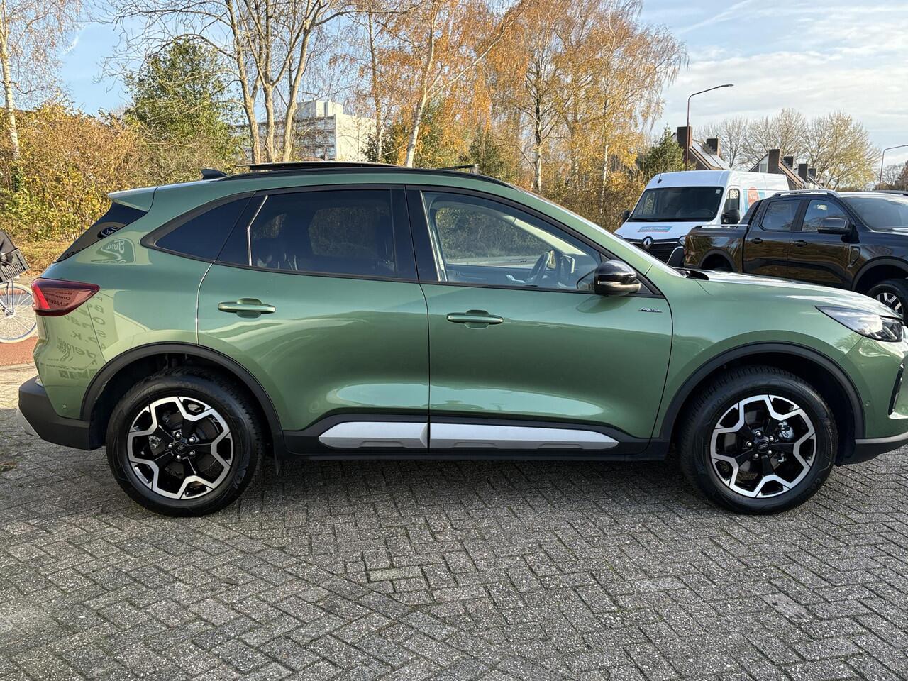 Ford KUGA 2.5 FHEV Active X 190pk | Driver Assistance Pack | Technology Pack | Winterpack | Panoramadak | All Weather Banden | Reservewiel | Geen stekker nodig