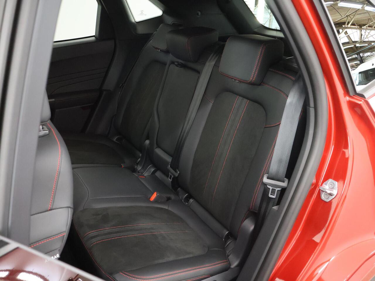 Ford KUGA 2.5 PHEV ST-Line X | Winterpakket | HUD | Matrix Led | Cruise Control Adaptief | B&O | Apple Carplay/Android Auto |