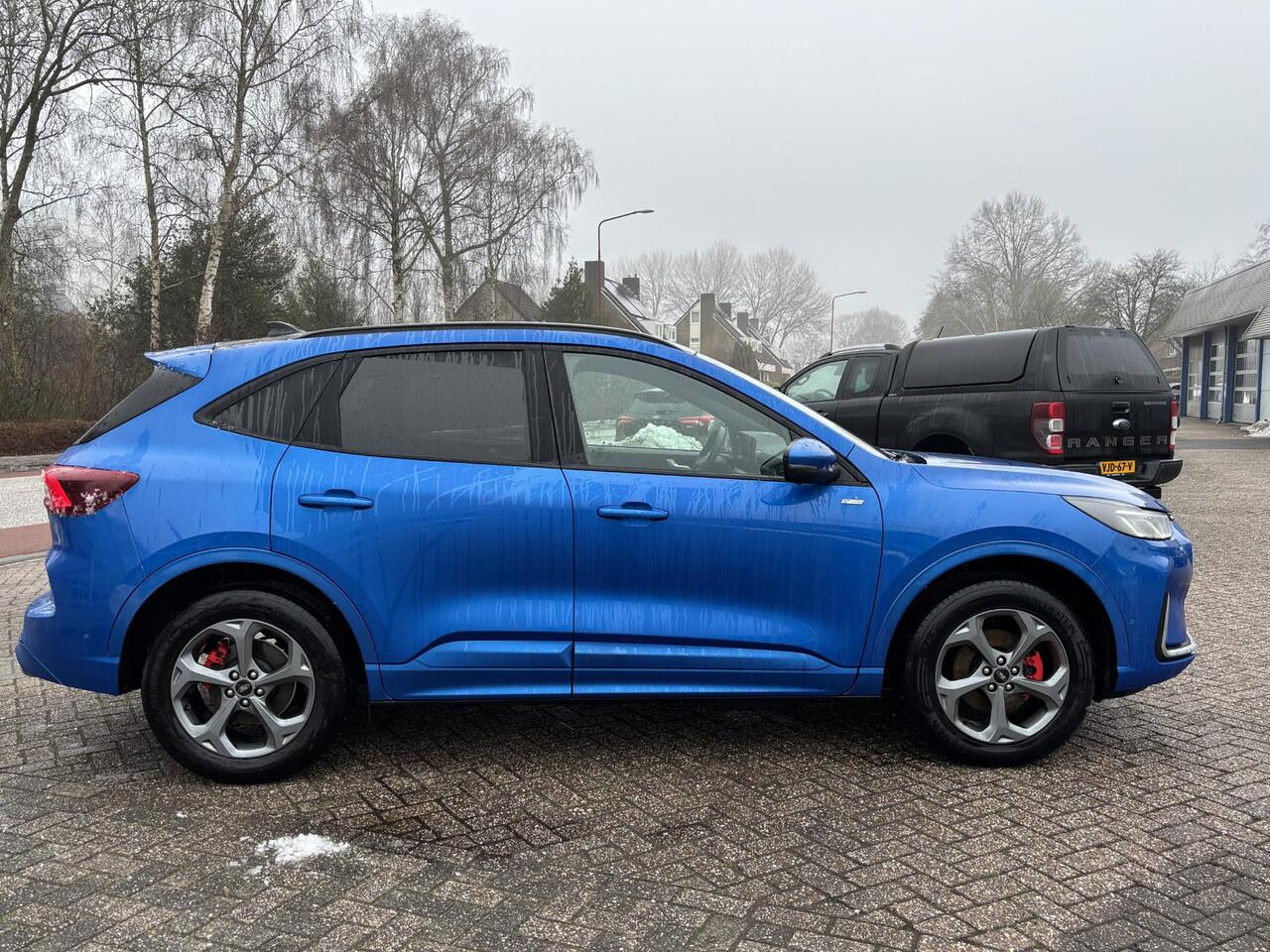 Ford KUGA 2.5 PHEV ST-Line X 243pk | Driver Assistance pack | Panoramadak | 18 inch Licht metaal | Winterpack | Technology Pack | 2.100kg Trekgewicht | Verlengde Fabrieksgarantie tot 09-2028