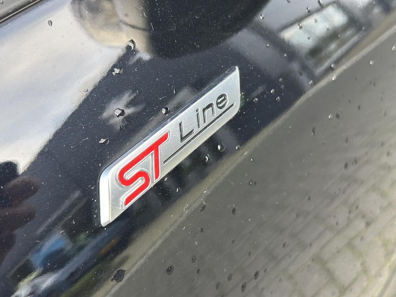 Ford KUGA 2.5 PHEV ST-Line 150PK Automaat Inclusief batterijtest, Navigatie, Achteruitrijcamera, Keyless, Elektrisch Schuif/Kantel Dak, Stoelverwarming, Trekhaak