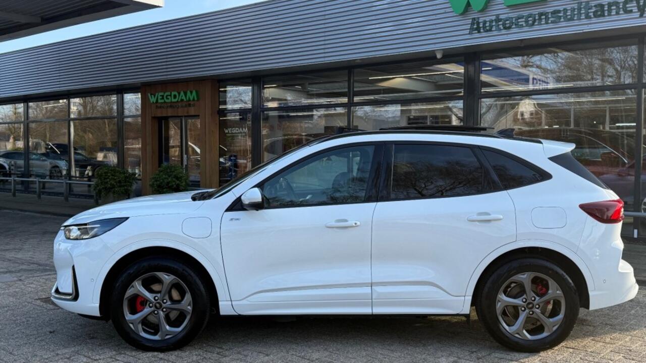 Ford KUGA 2.5 PHEV ST-LINE X 243pk / Trekhaak+Panorama+Techno+Winter