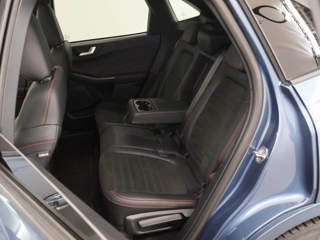 Ford KUGA 2.5 PHEV ST-Line X | Elekt. inklapbare Trekhaak | Panoramadak | Winterpakket | Head Up | Matrix Led | Cruise Control Adaptief |