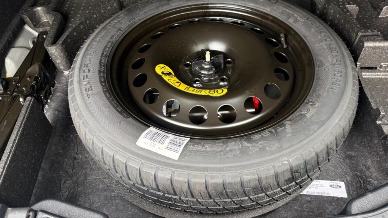 Ford KUGA 2.5 PHEV ST-LINE X / FULL OPTIONS / 18inch