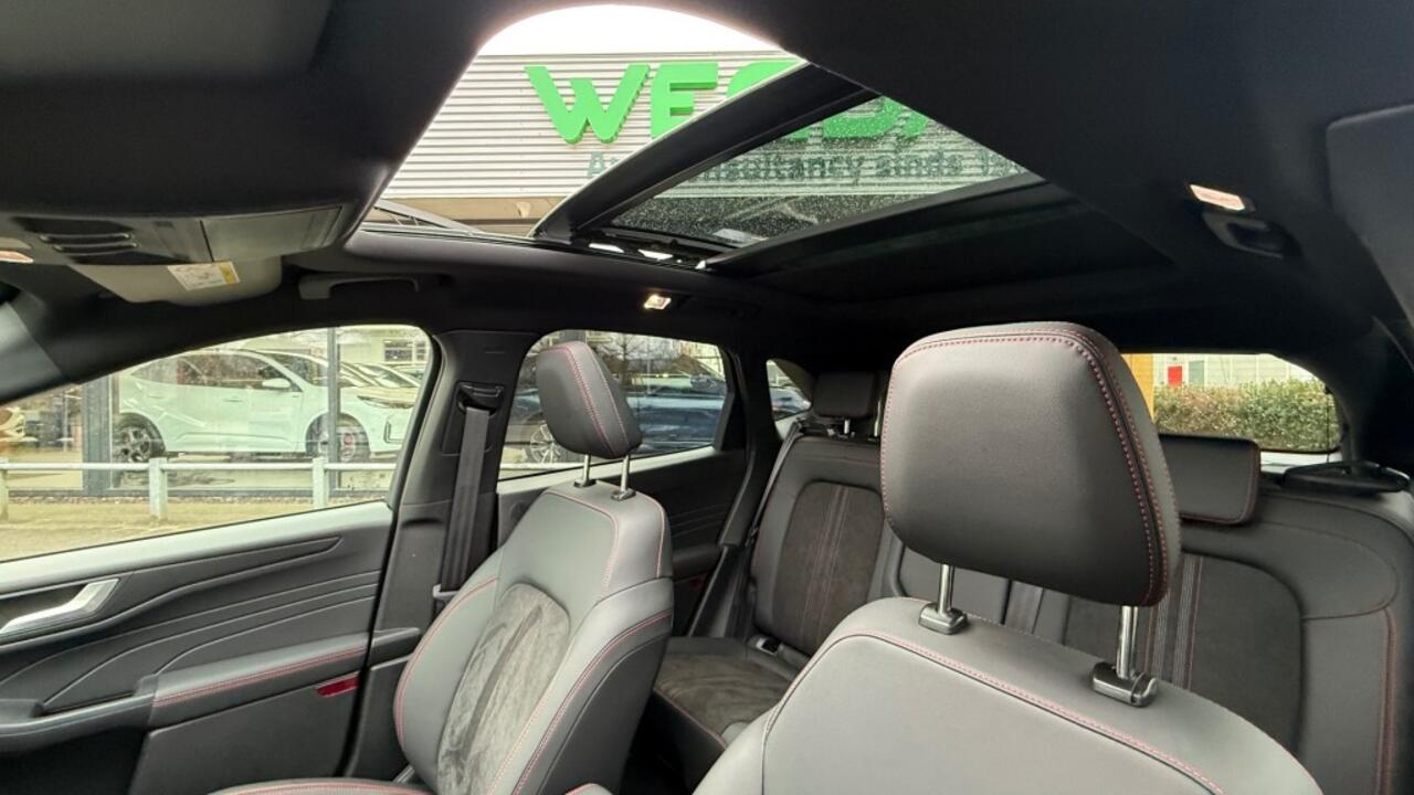 Ford KUGA 2.5 PHEV ST-LINE X 243pk / FULL OPTIONS 19inch