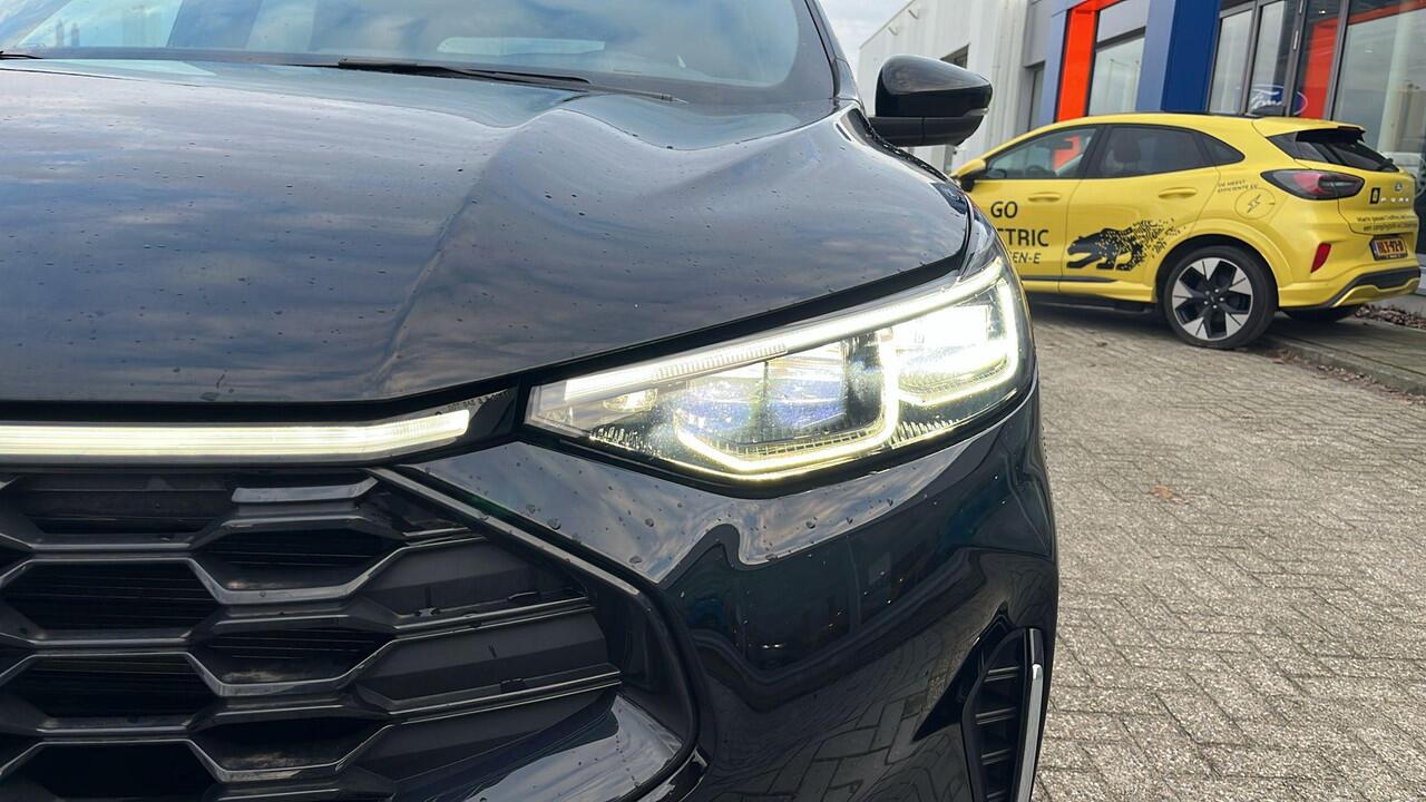 Ford KUGA 2.5 PHEV ST-Line X 243pk | Driver Assistance Pack | Panorama dak | Winterpack | Technology Pack | All Weatherbanden | 2.100kg Trekgewicht