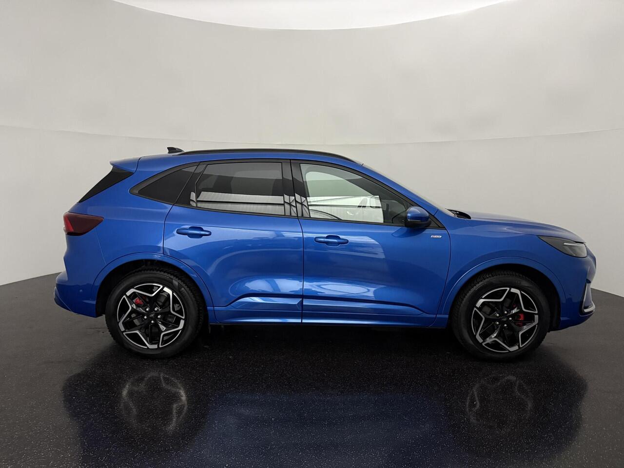 Ford KUGA 2.5 PHEV ST-Line X 243 PK | Winter Pack | Matrix Led Koplampen | AGR Voorstoelen