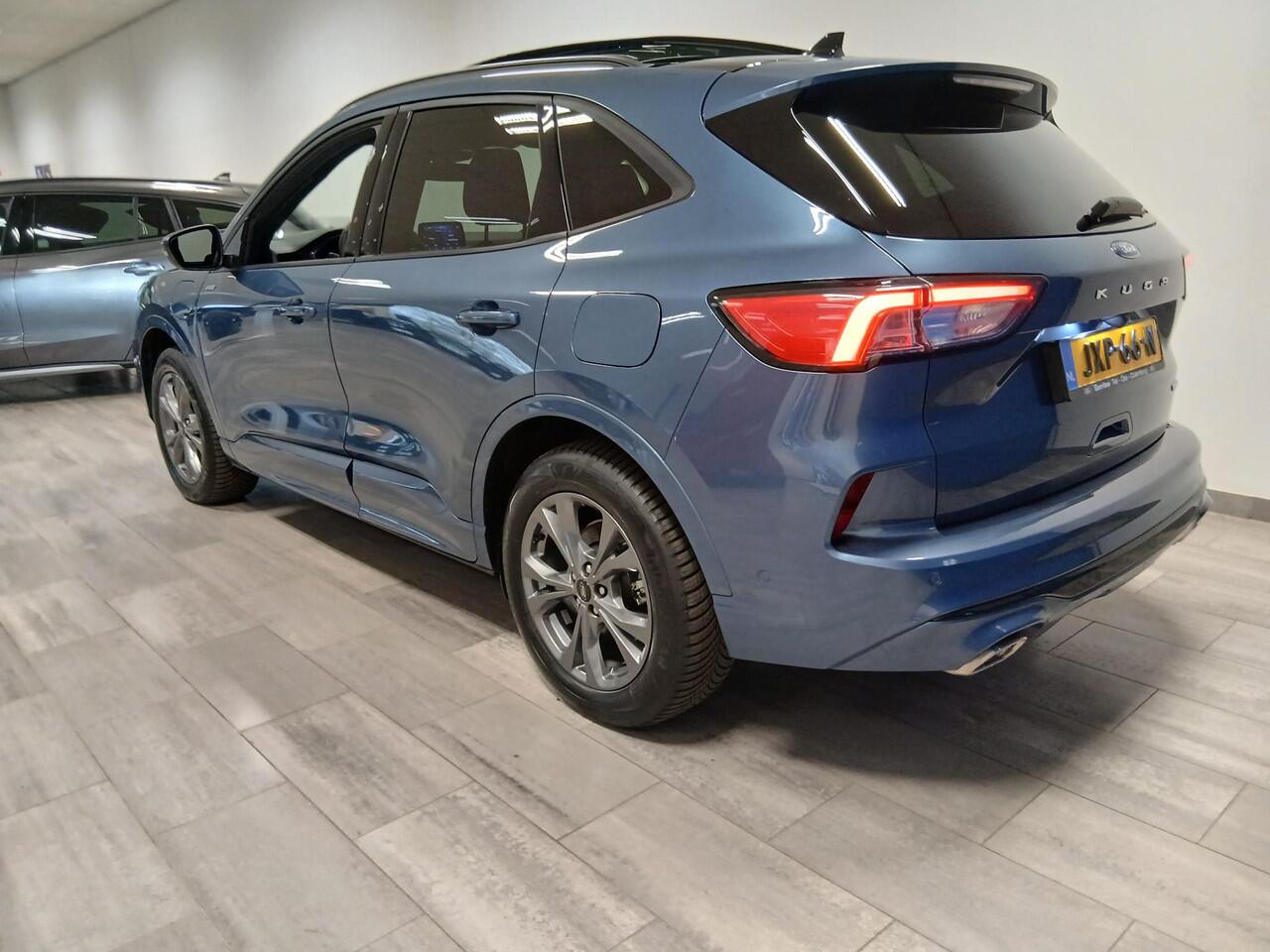 Ford KUGA 2.5 PHEV ST-Line X | Panoramadak | Trekhaak elektrisch | Technology Pack | Winter Pack | Head up display |