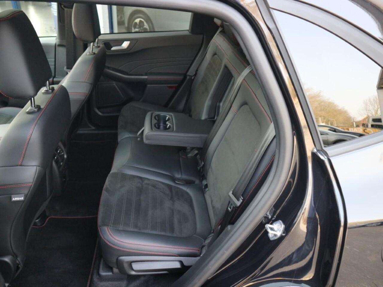 Ford KUGA 2.5 PHEV ST-Line X * TREKHAAK EL. * ADAP CRUISE * PANO * WINTER *