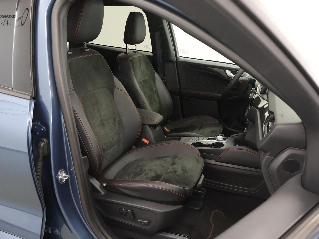 Ford KUGA 2.5 PHEV ST-Line X | Winterpakket | Head-Up | Cruise Control Adaptief | Parkeercamera |