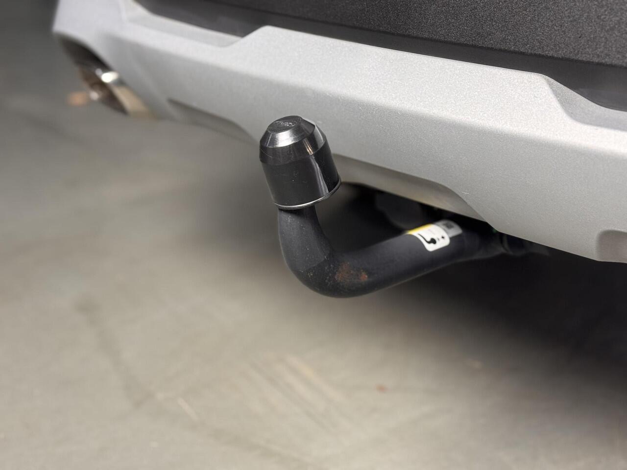 Ford KUGA 2.5 PHEV 243pk Active X Trekhaak Winter Parking pack Zwart Dak 19" LM Fabrieksgarantie