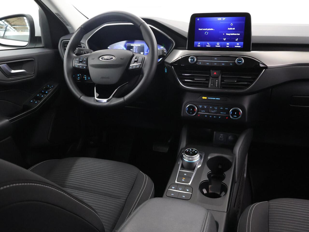 Ford KUGA 2.5 PHEV Titanium | SOH 97,1% | Winterpakket | HUD | Parkeercamera | Cruise Control Adaptief | Apple Carplay/Android Auto | Keyless Entry/Go |