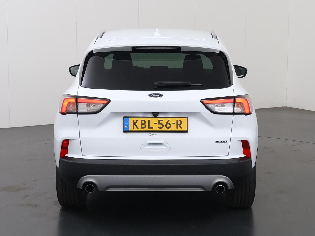 Ford KUGA 2.5 PHEV Titanium | SOH 97,1% | Winterpakket | HUD | Parkeercamera | Cruise Control Adaptief | Apple Carplay/Android Auto | Keyless Entry/Go |