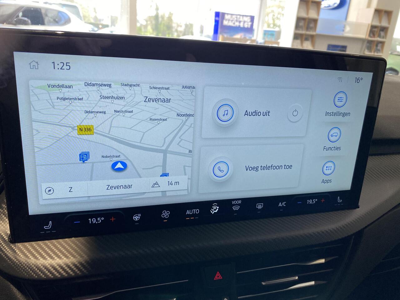 Ford KUGA 2.5 PHEV ST-Line X Premium Metallic | Technology Pack | Winter Pack