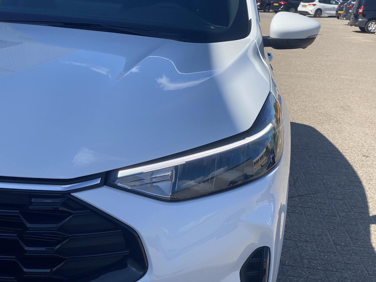 Ford KUGA 2.5 PHEV ST-Line 243 pk | Driver Assistance Pack | Wegklapbare trekhaak | 2.100 kg trekgewicht! | Winterpakket | 19 inch Licht metalen Velgen | ¤4.000,- prijsvoordeel!