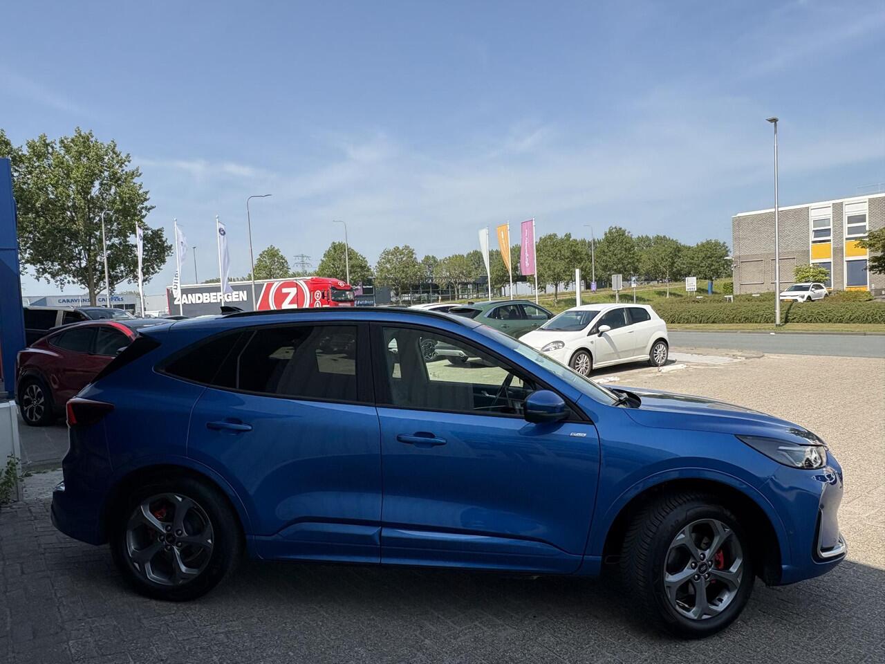 Ford KUGA 2.5 PHEV ST-Line X 243pk | Zuid | Wegklapbare trekhaak | Panoramadak | Winter Pack | Head up Display | All season banden