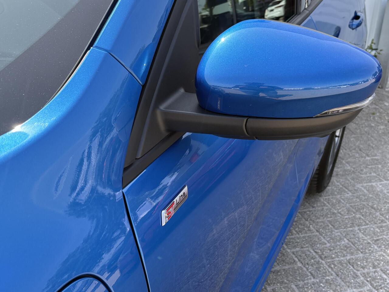 Ford KUGA 2.5 PHEV ST-Line X 243pk | Zuid | Wegklapbare trekhaak | Panoramadak | Winter Pack | Head up Display | All season banden