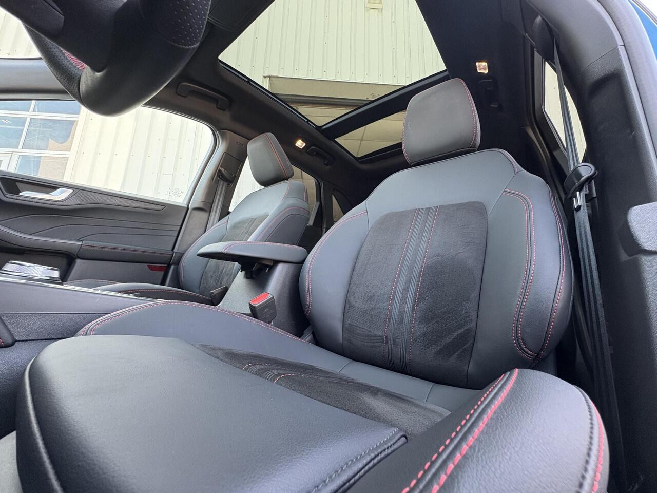 Ford KUGA 2.5 PHEV ST-Line X 243pk | Zuid | Wegklapbare trekhaak | Panoramadak | Winter Pack | Head up Display | All season banden