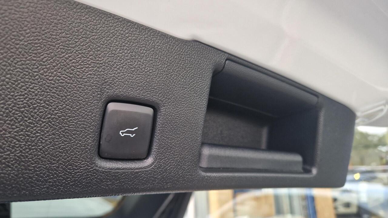 Ford KUGA 2.5 PHEV ST-Line X | 243pk | Driver Assistance Pack | Winterpack | Wegklapbare Trekhaak | Technology Pack |