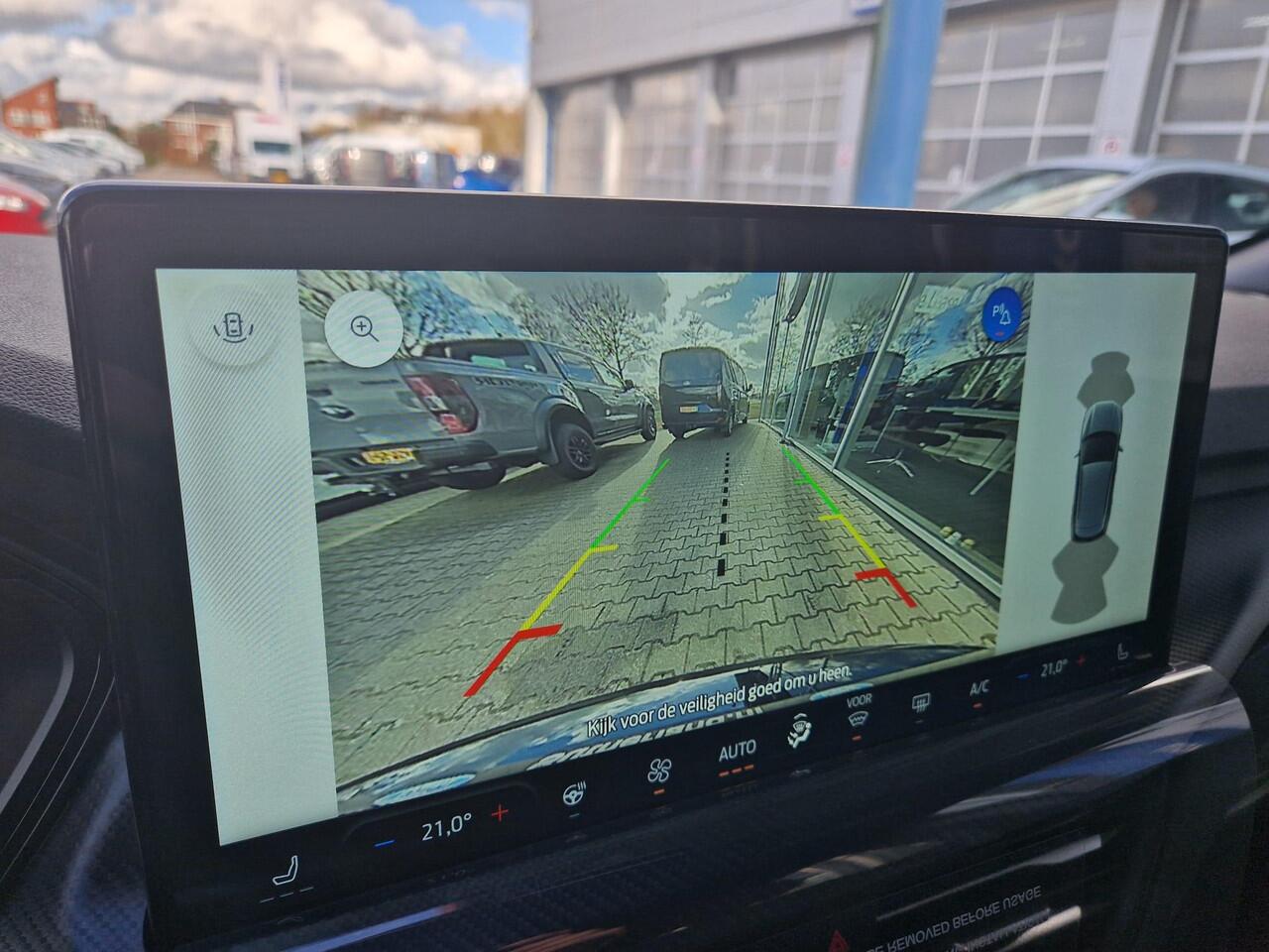 Ford KUGA 2.5 PHEV ST-Line 243pk | Driver Assistance Pack | Winterpack | Trekhaak Wegklapbaar | All Season banden | 2.100kg Trekgewicht