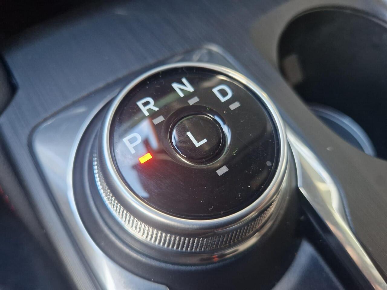 Ford KUGA 2.5 PHEV ST-Line 243pk | Driver Assistance Pack | Winterpack | Trekhaak Wegklapbaar | All Season banden | 2.100kg Trekgewicht