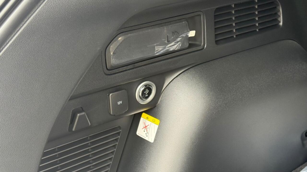 Ford KUGA 2.5 PHEV ST-LINE X 243pk / BLACK PACK / FULL OPTIONS+HUD