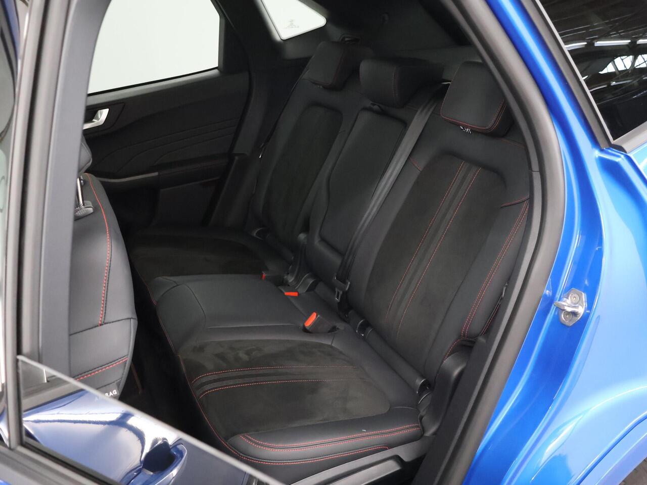 Ford KUGA 2.5 PHEV ST-Line X | Elekt. inklapbare Trekhaak | Panoramadak | Winterpakket | Head Up | Matrix Led | Cruise Control Adaptief |