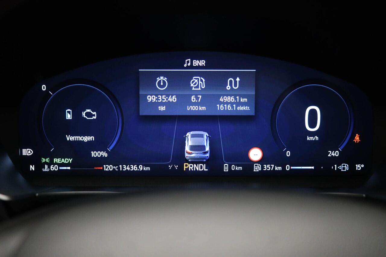 Ford KUGA 2.5 PHEV ST-Line X | WINTER / TECHNOLOGY- PACK | STUURVERWARMING | HEAD UP | PANORAMADAK