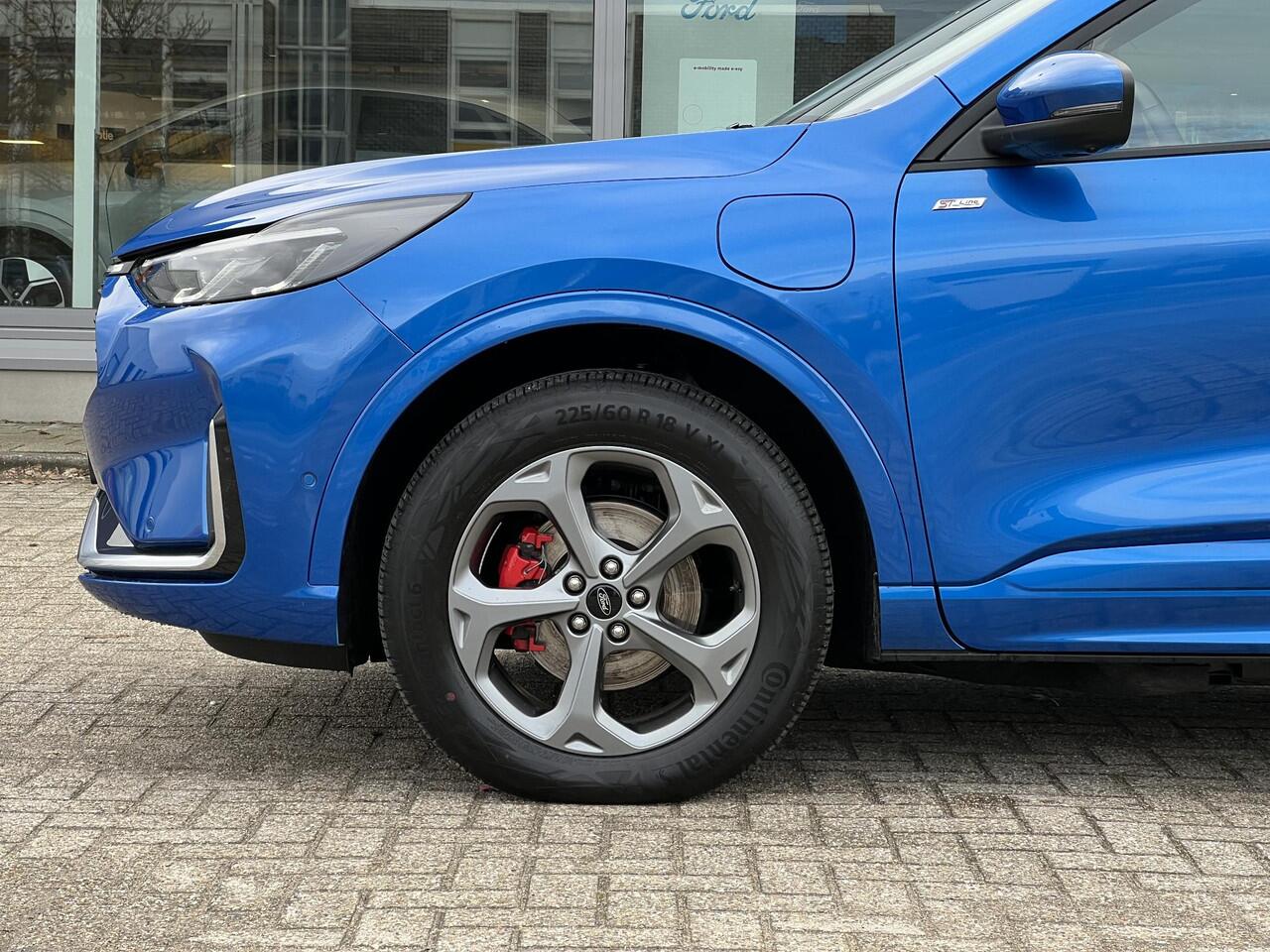 Ford KUGA 2.5 PHEV ST-Line X | 243pk | Zuid | Driver Assistance Pack | Winterpack | Wegklapbare Trekhaak | Technology Pack | Dessert Island Blue