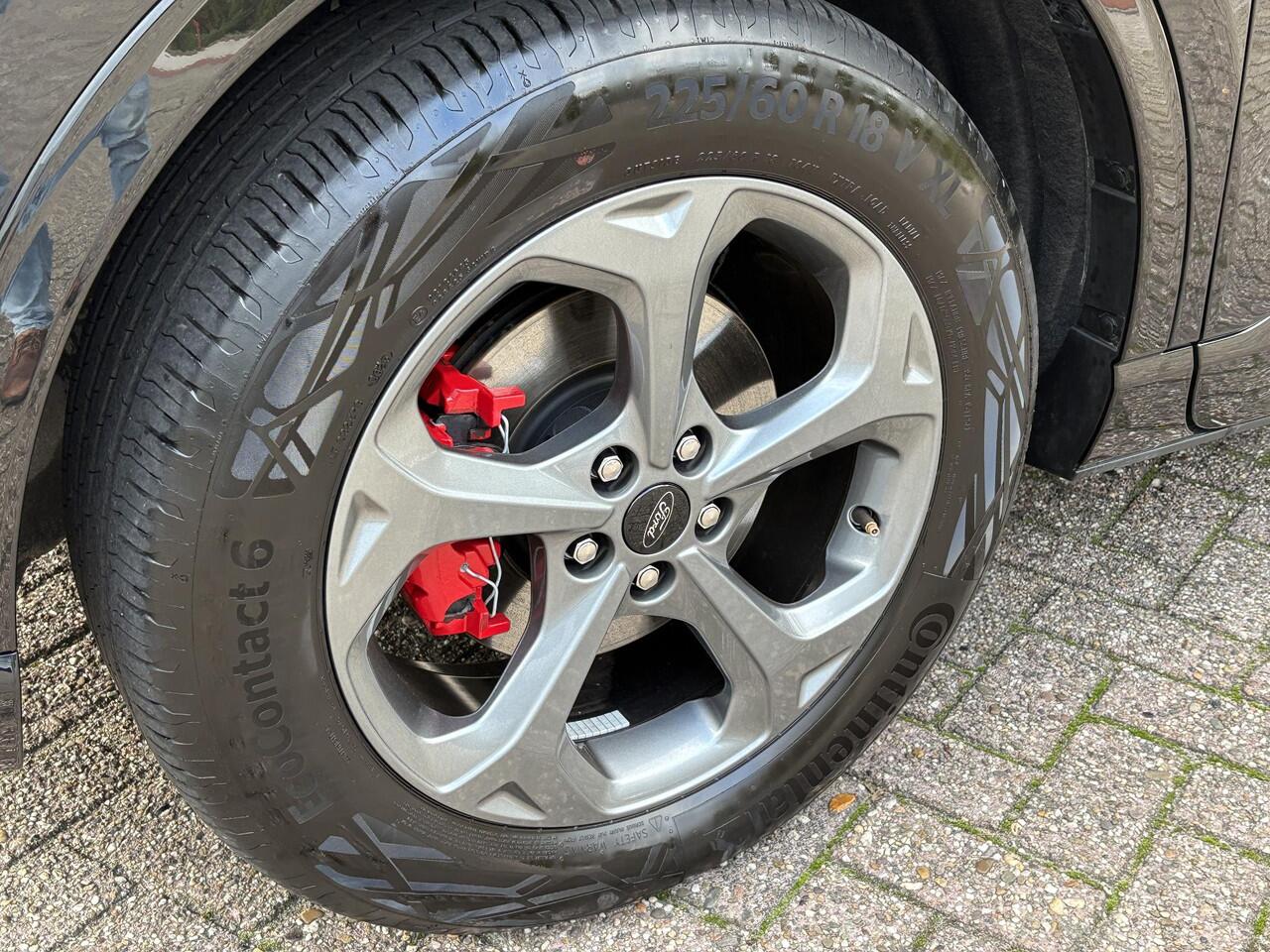 Ford KUGA 2.5 PHEV ST-Line X | 243pk | Driver Assistance Pack | Winterpack | Wegklapbare Trekhaak | Technology Pack | Agate Black