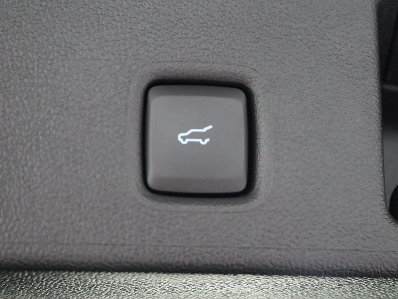 Ford KUGA 2.5 PHEV ST-Line X