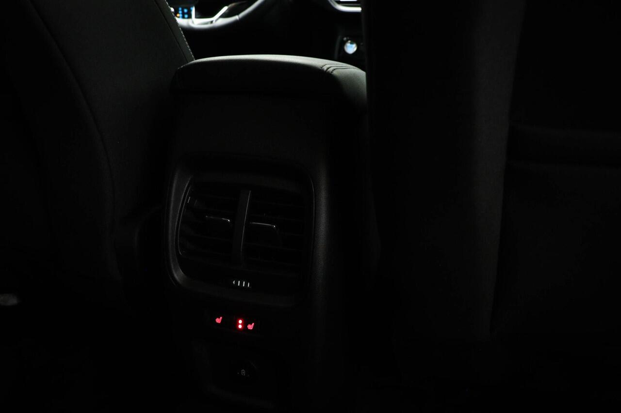 Ford KUGA 2.5 PHEV Titanium | WINTER / DRIVER ASSISTANCE- PACK | STUURVERWARMING | DAB | APPLE | 360 CAMERA