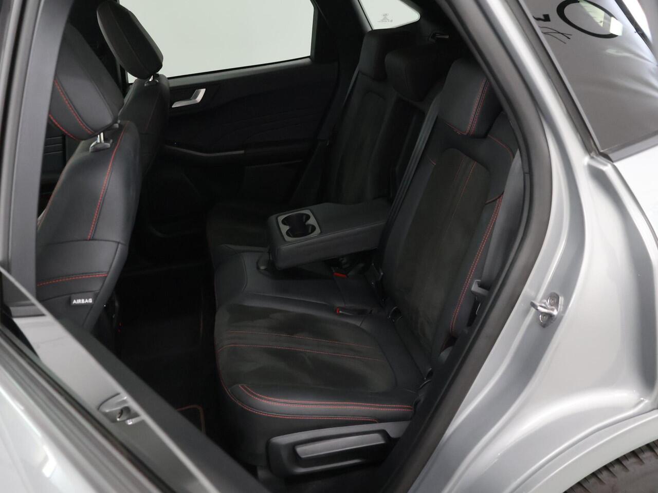 Ford KUGA 2.5 PHEV ST-Line X | Elekt. inklapbare Trekhaak | Panoramadak | Winterpakket | Head Up | Matrix Led | Cruise Control Adaptief |