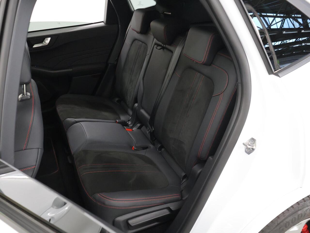 Ford KUGA 2.5 PHEV ST-Line X | Elekt. inklapbare Trekhaak | Panoramadak | Winterpakket | Head Up | Matrix Led | Cruise Control Adaptief |