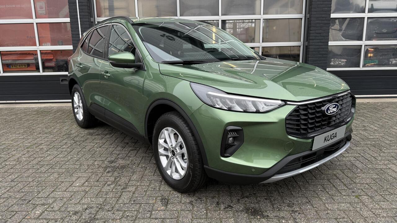 Ford KUGA 2.5 PHEV Titanium Direct leverbaar | ¤4.000,- voordeel | Winterpack | Wegklabare trekhaak | Bursting green