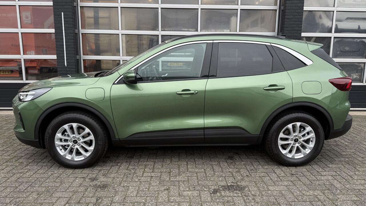 Ford KUGA 2.5 PHEV Titanium Direct leverbaar | ¤4.000,- voordeel | Winterpack | Wegklabare trekhaak | Bursting green