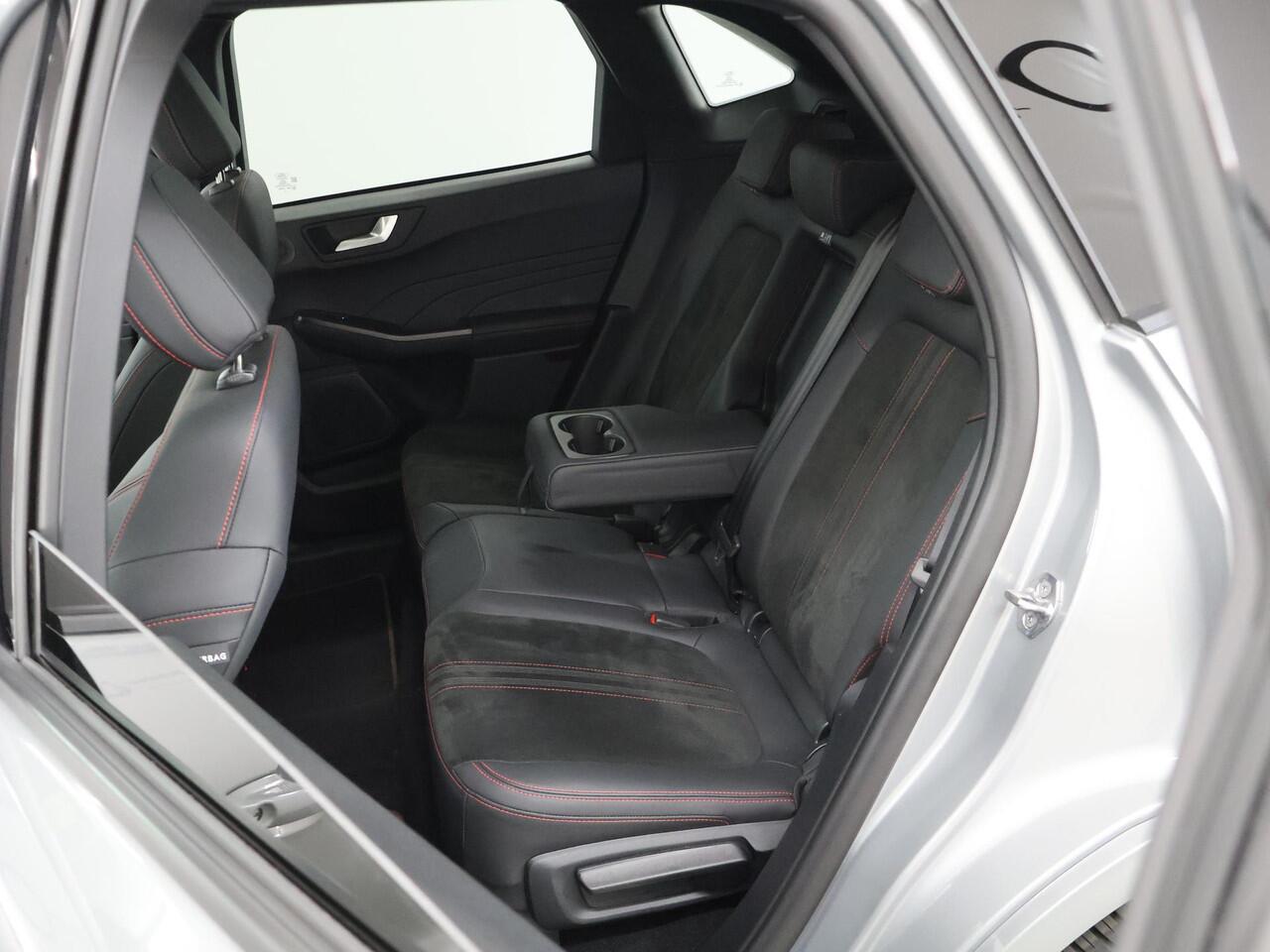 Ford KUGA 2.5 PHEV ST-Line X | Elekt. inklapbare Trekhaak | Panoramadak | Winterpakket | Head Up | Matrix Led | Cruise Control Adaptief |