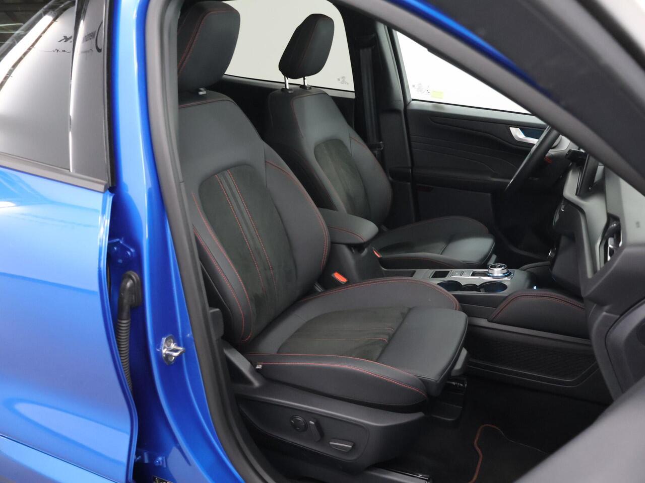 Ford KUGA 2.5 PHEV ST-Line X | Elekt. inklapbare Trekhaak | Panoramadak | Winterpakket | Head Up | Matrix Led | Cruise Control Adaptief |