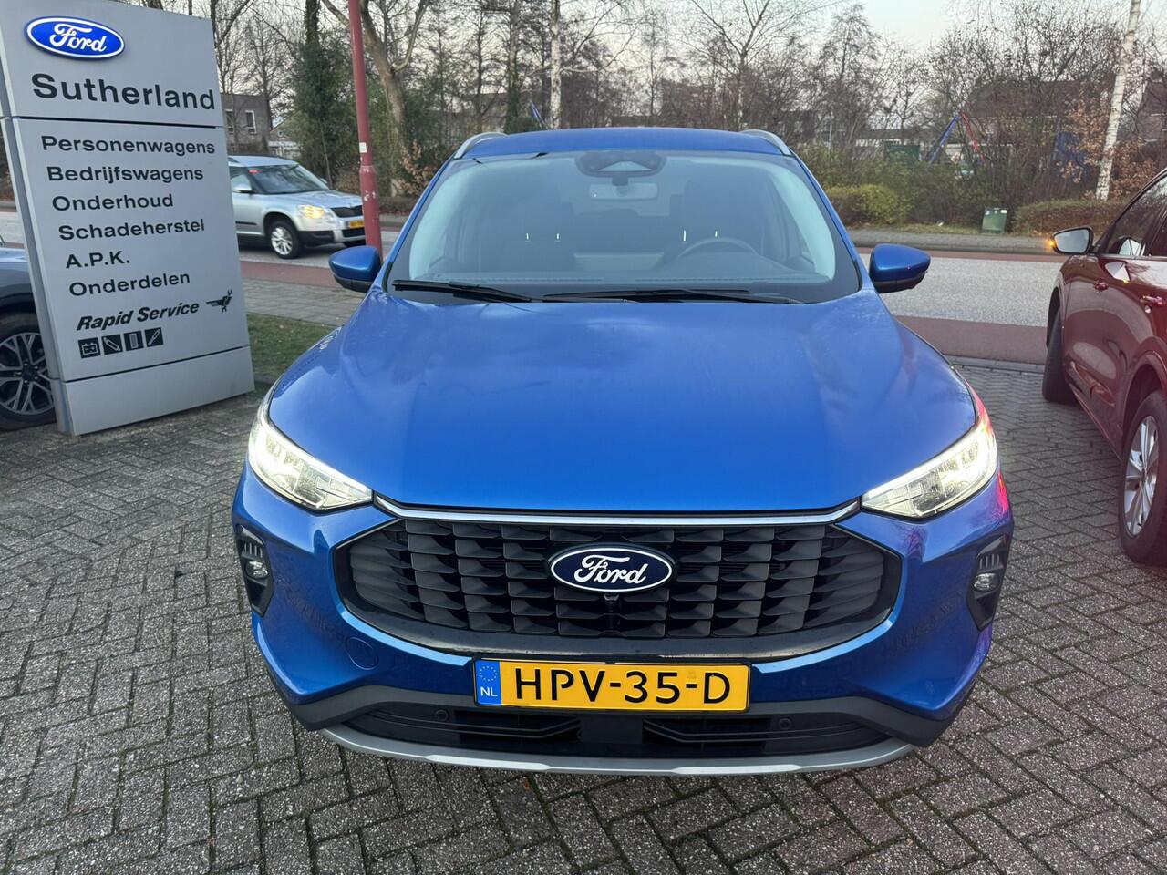 Ford KUGA 2.5 PHEV Titanium 243pk | Orig. NL auto | Adaptive cruise control | Wegklapbare trekhaak | Winter Pack | 2.100kg trekgewicht